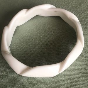 WHITE ENAMEL BANGLE BRACELET